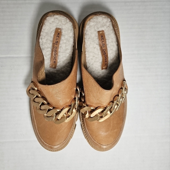 Kelsi Dagger Brooklyn Boxer Clog​ - Picture 2 of 7